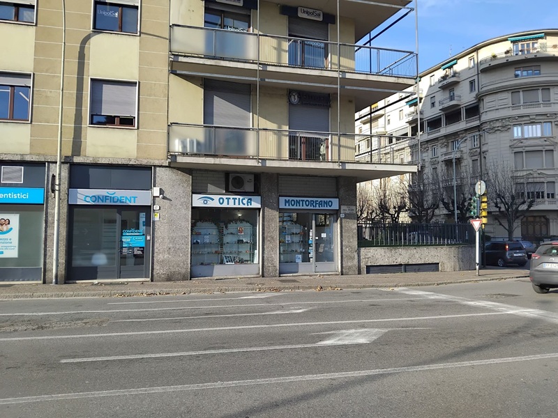 occhiali e lenti a contatto Como consulenza